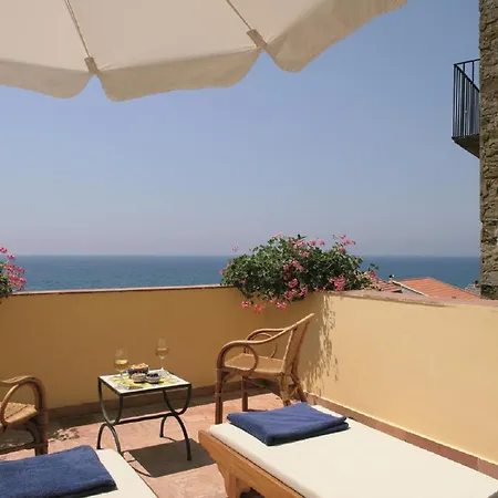 Hotel Palazzo Belmonte Santa Maria di Castellabate