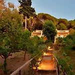 Palazzo Belmonte 4* Santa Maria di Castellabate