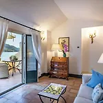 Palazzo Belmonte 4*