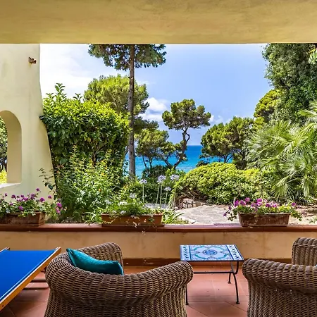 Palazzo Belmonte 4* Santa Maria di Castellabate
