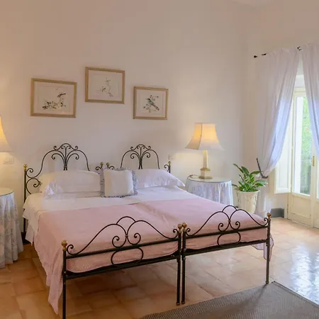 Palazzo Belmonte 4*