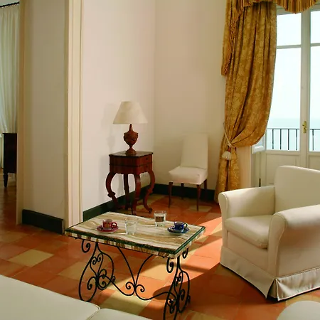 Palazzo Belmonte 4* Santa Maria di Castellabate