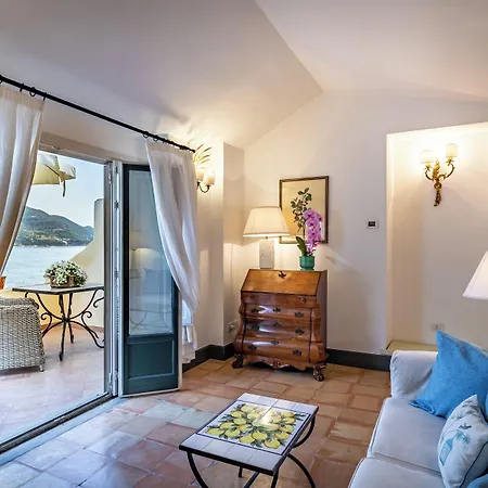 Palazzo Belmonte 4*